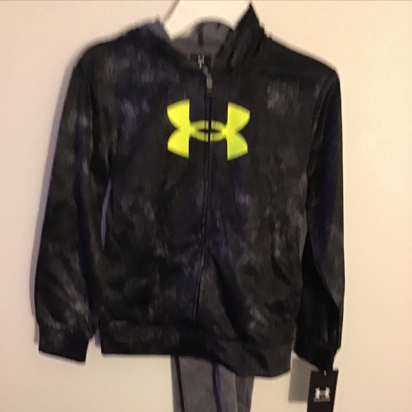 Under Armour  Boys 2 piece set ( hoodie and pants) - Picture 1 of 5